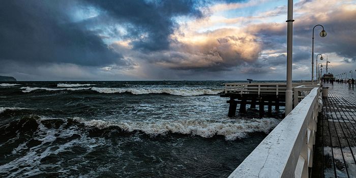 Polens Ostseeküste: Warnungen vor Stürmen und Hochwasser | wetter.com