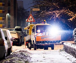 Glatte Straßen, Unfälle und Schulausfälle in Deutschland