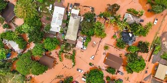 Hawaii versinkt in Sturzfluten: Tausende müssen Häuser verlassen