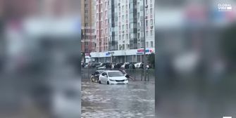 Russland: Rekordregen setzt Jekaterinburg unter Wasser