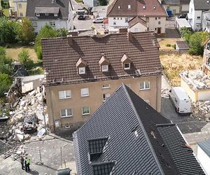 "Schneise der Verwüstung" nach Unwettern: Häuser unbewohnbar, Orte ohne Strom