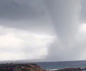 Gewaltige Wasserhose vor Rhodos: Heftiges Unwetter trifft griechische Insel